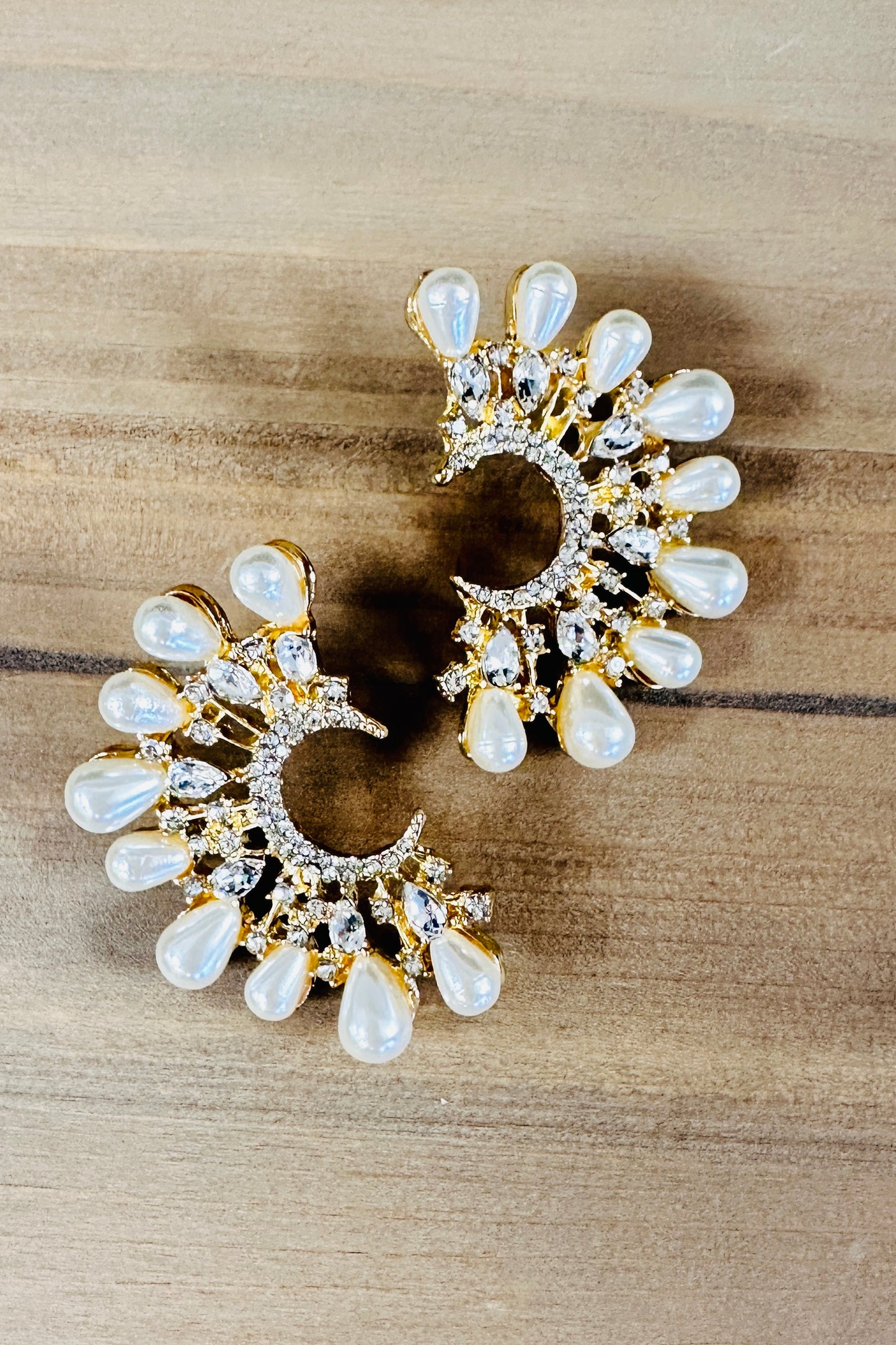 Pearl Fan Statement Earring