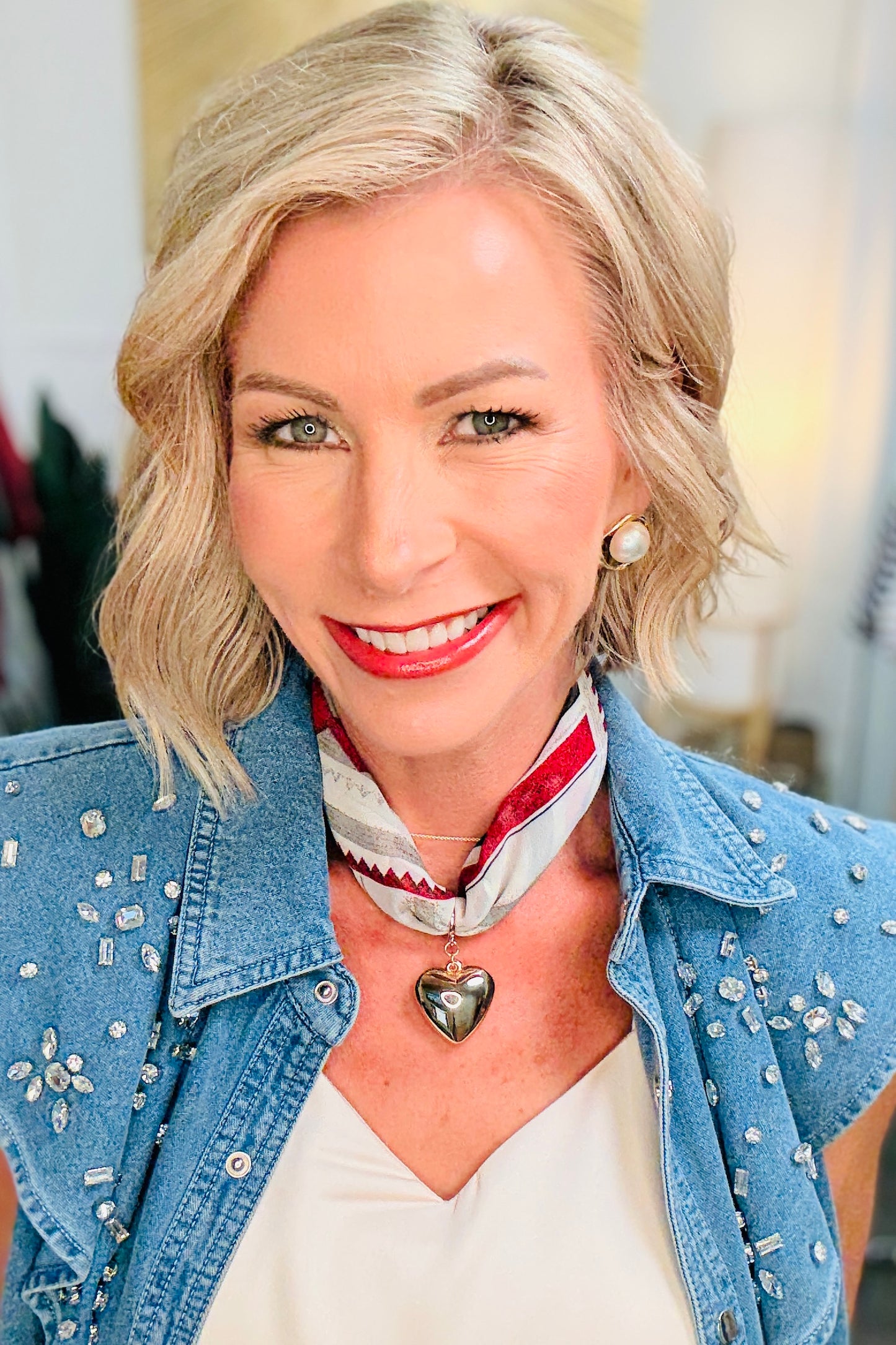 The Bordeaux Heart Scarf Necklace