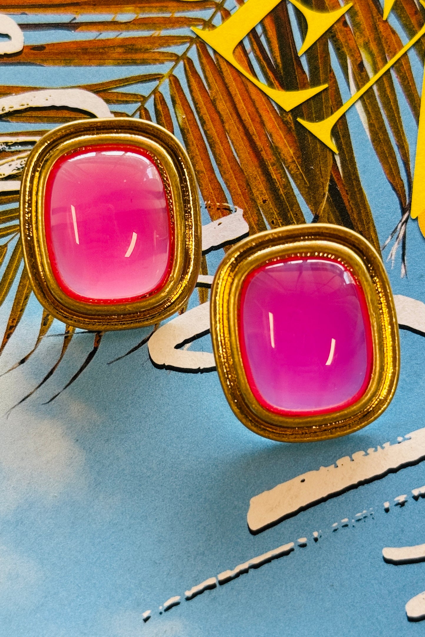 Garden Party Hot Pink Post