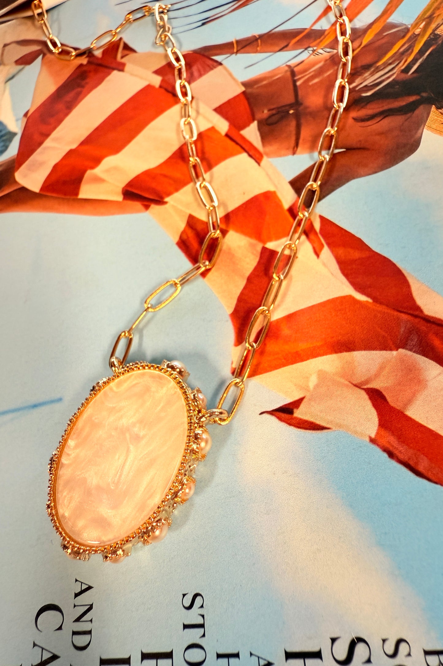 Coastal Gold Paperclip Pearl Pendant Necklace