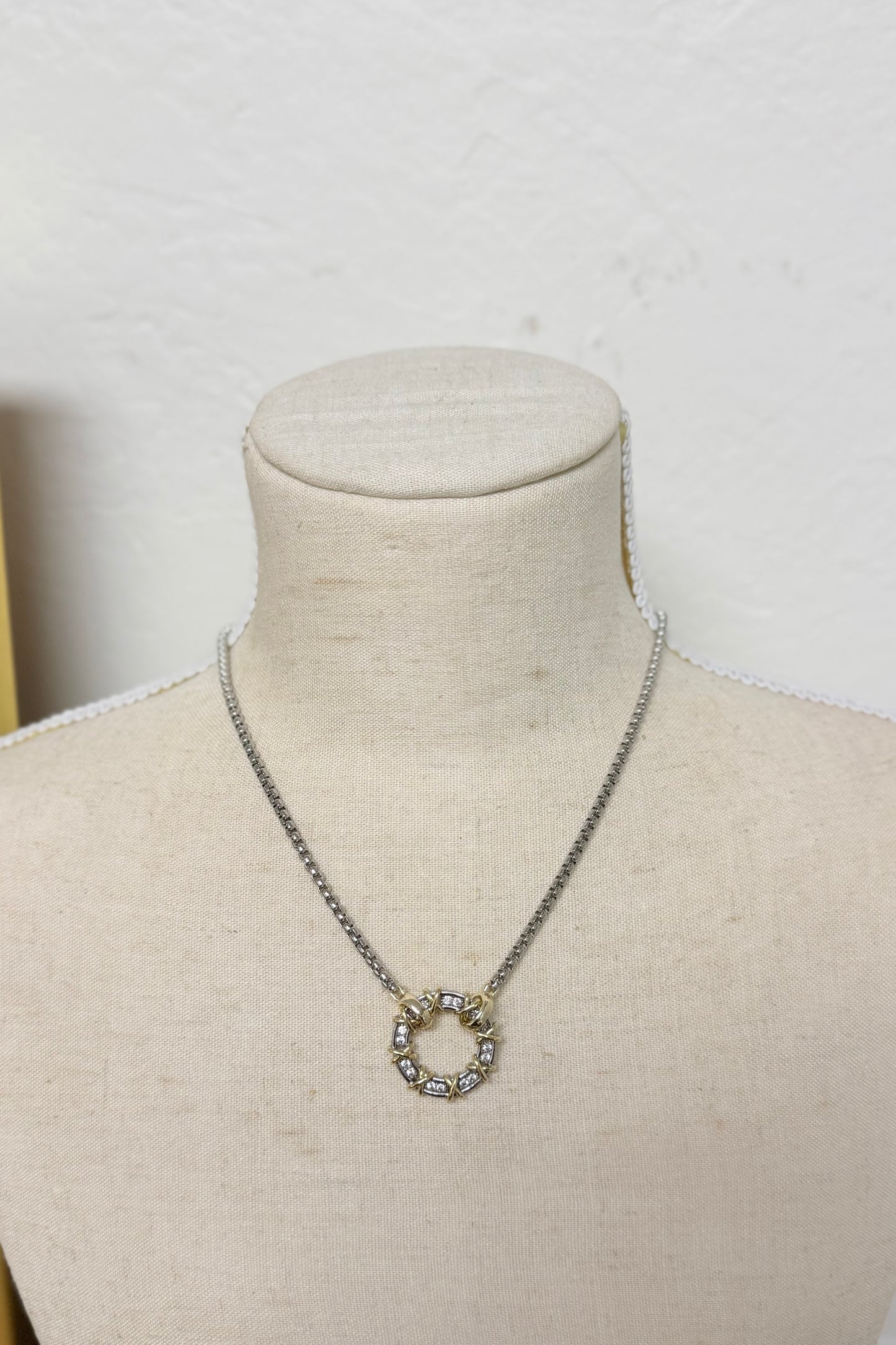 The Corinne Circle Necklace