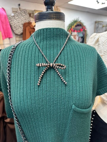 Oh So Girlie Bow Necklace