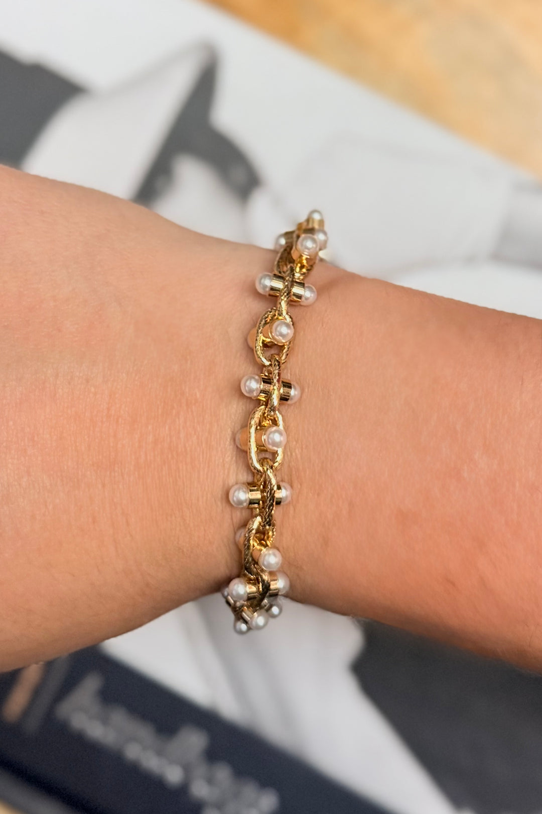 The Monroe Pearl Bracelet