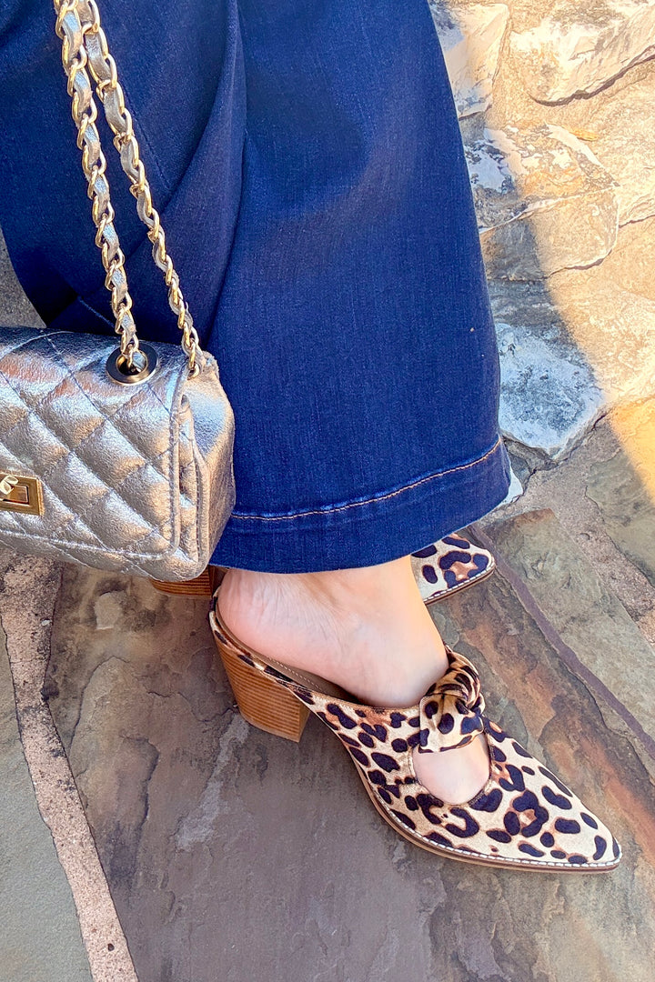 Corky’s Knot Gonna Happen - Leopard