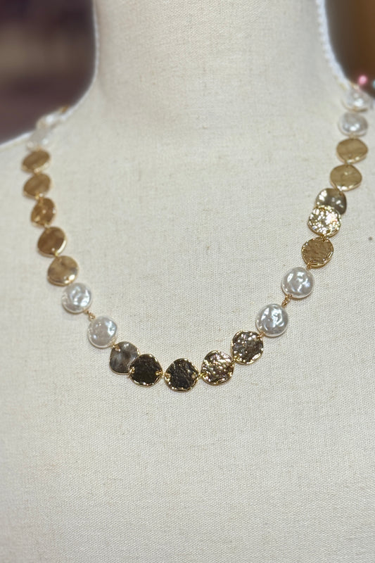 The Prairie Pearl Necklace