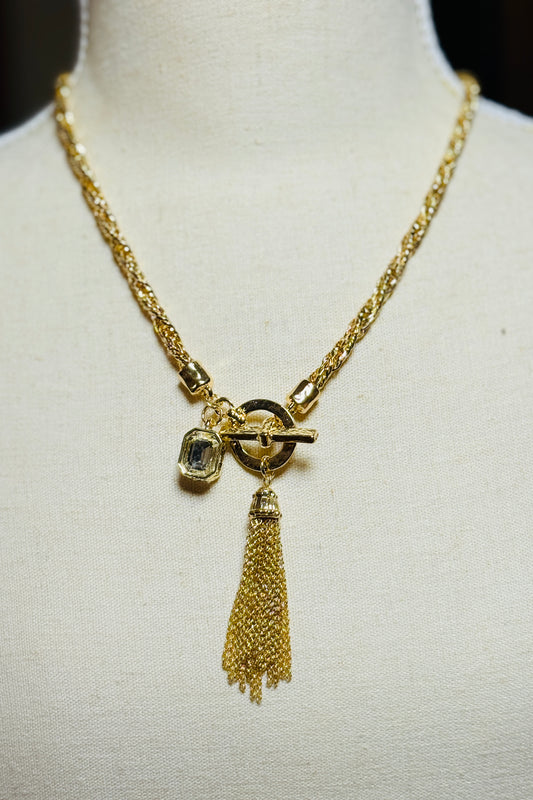 The Verona Necklace