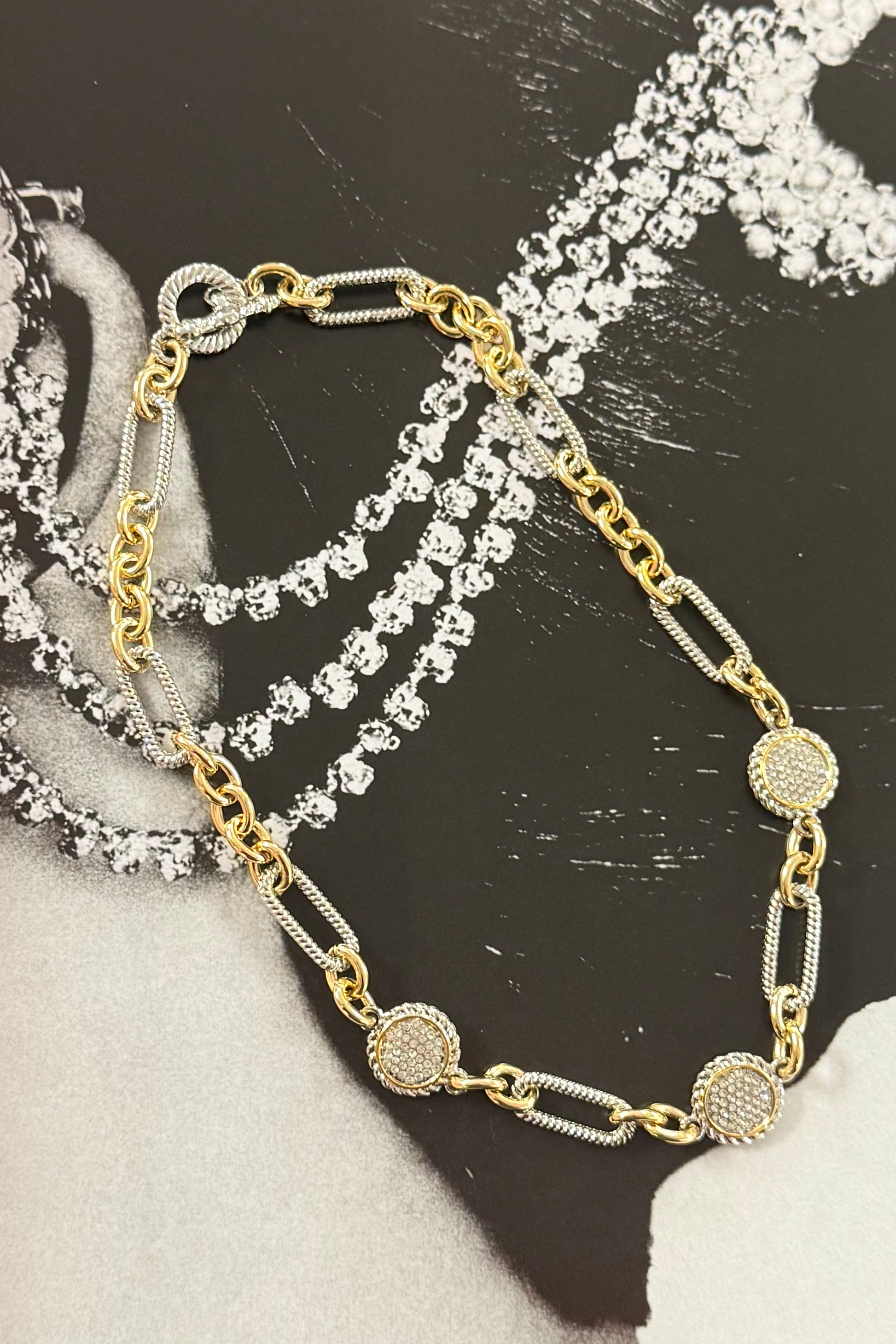 gold and silver necklace 