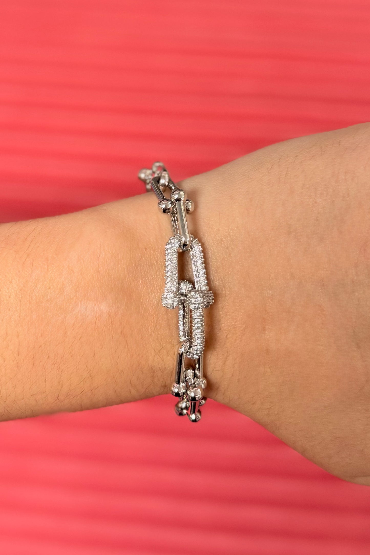 The Silver Manhattan Link