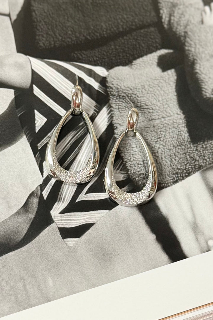 The Crystal Drop Earrings