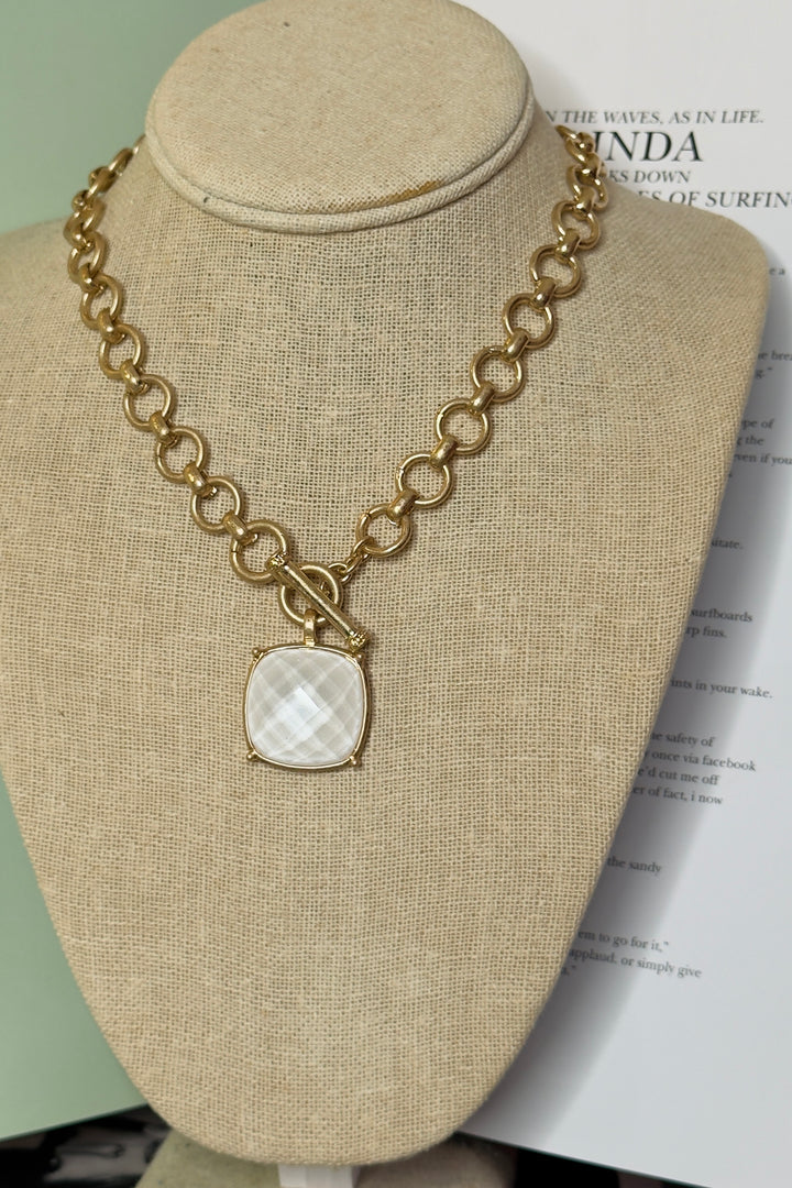 The Bianca Toggle Necklace - Ivory