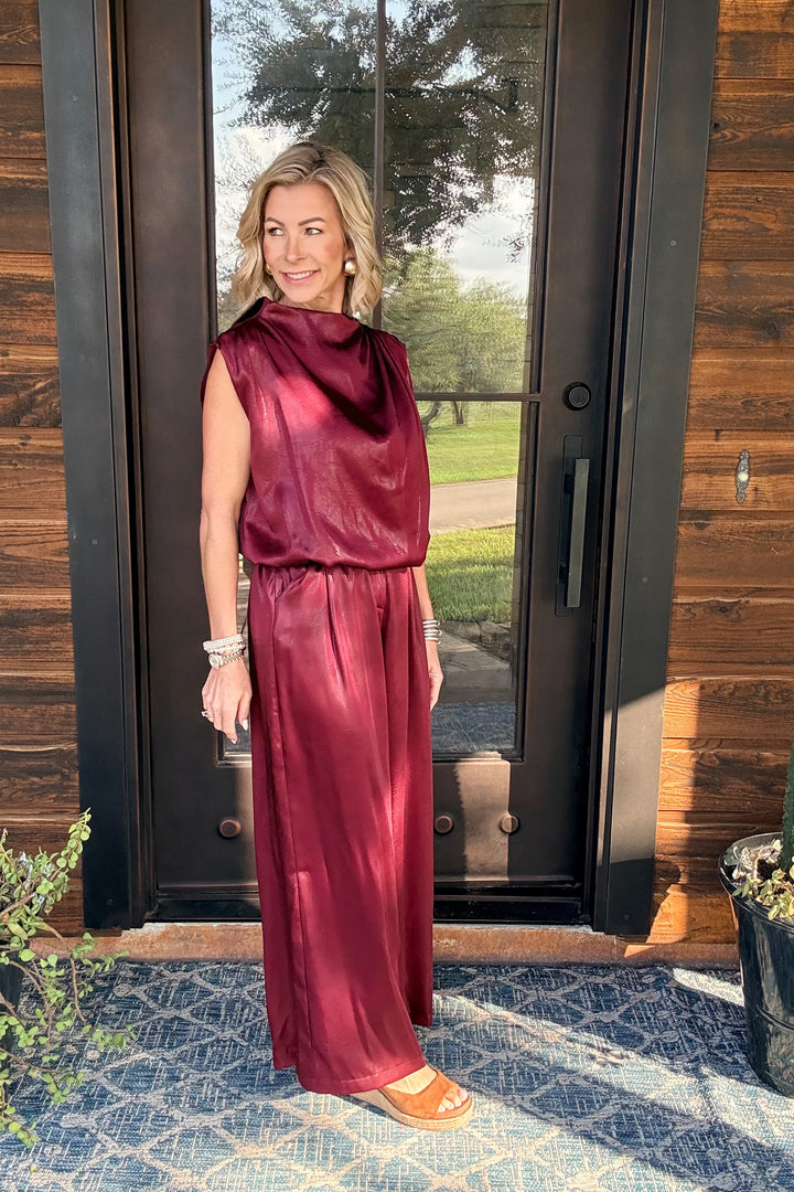 The After Hours Tailored Wide Leg Pants – Burgundy
