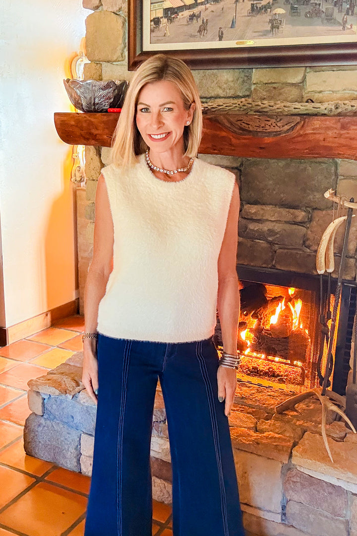 Another Love Halia Sweater Vest – Peachy Cream