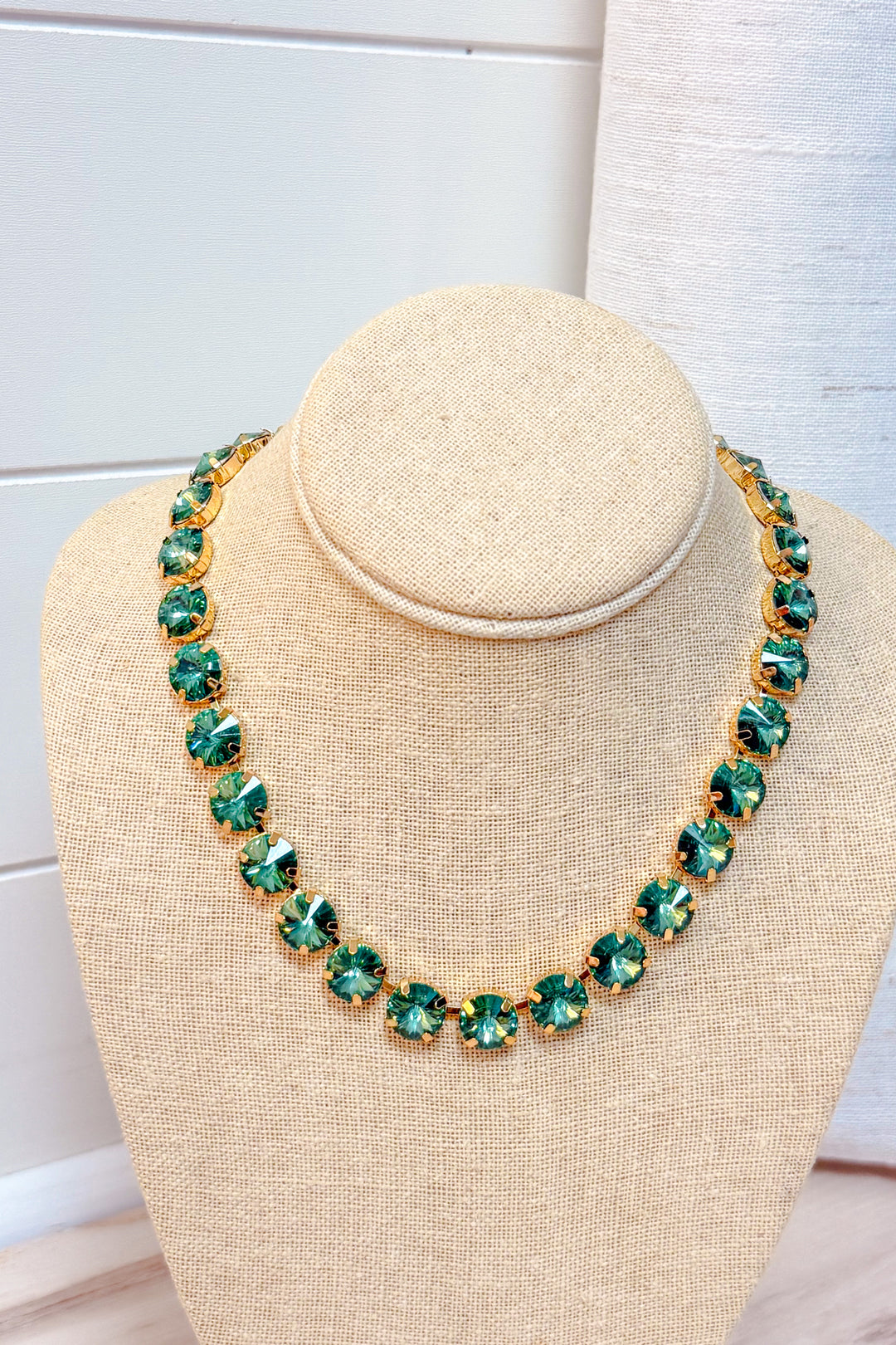 Holiday Sparkle Necklace - Light Green