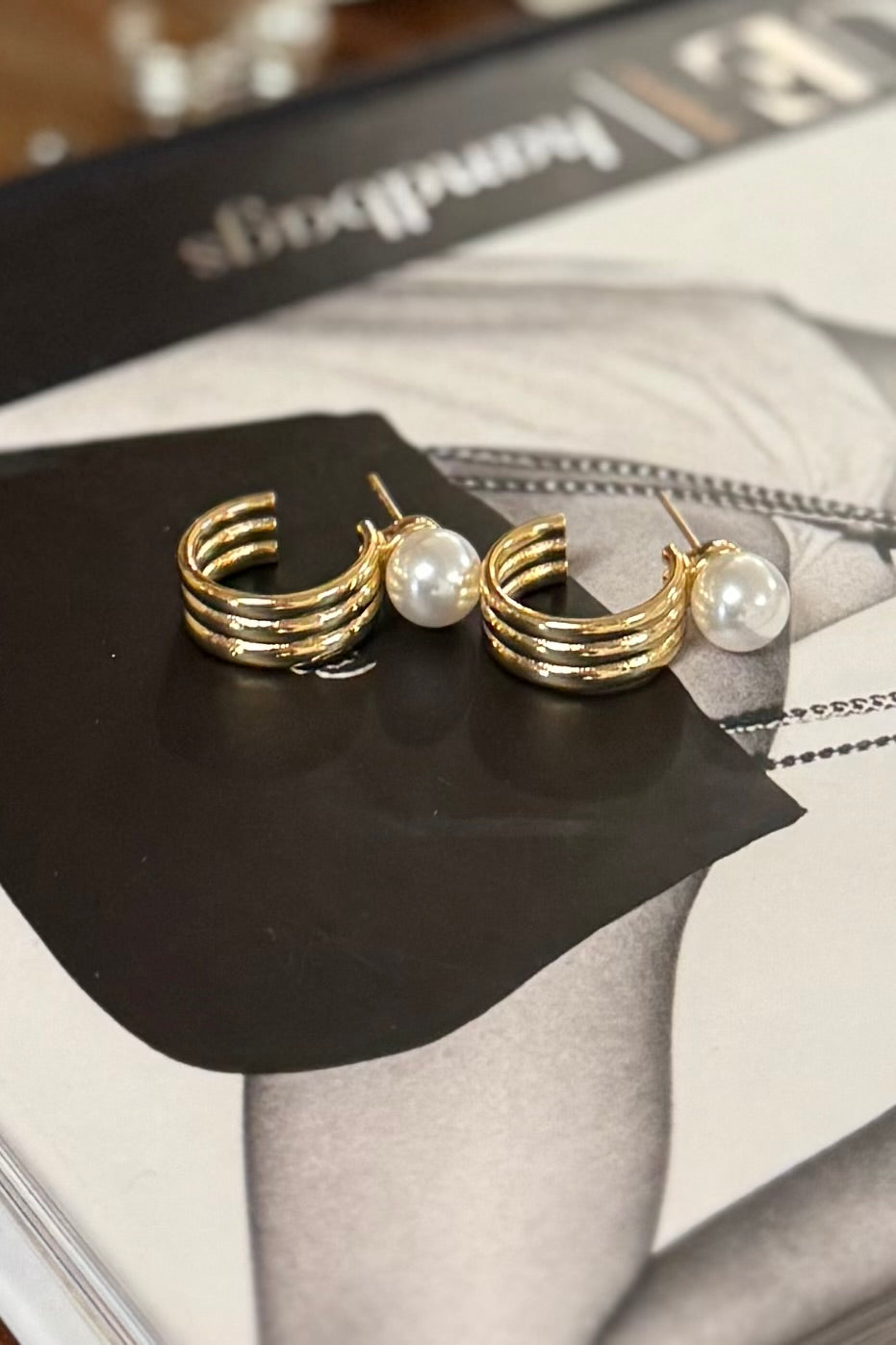14K Dipped Hoop Pearl Post