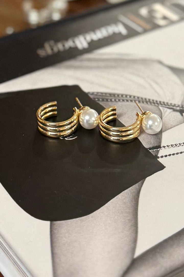 14K Dipped Hoop Pearl Post