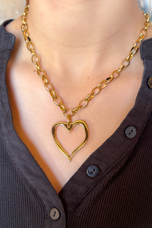 The Heart Chain Necklace