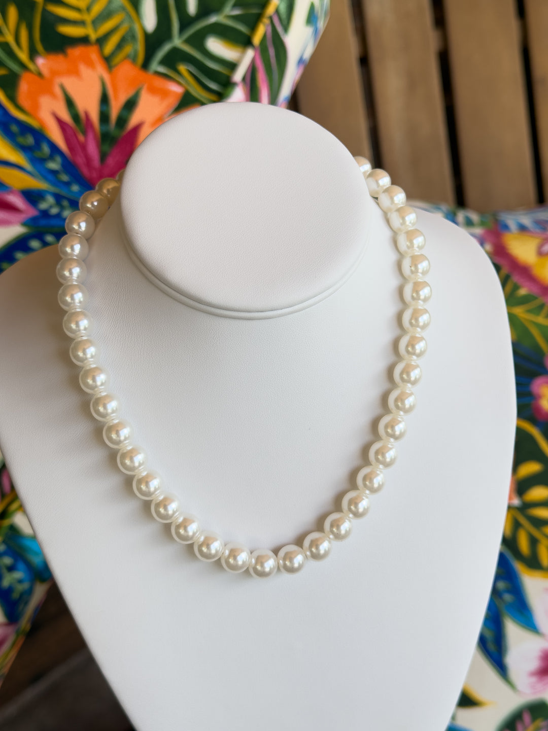 The Ellington Pearl Necklace Set