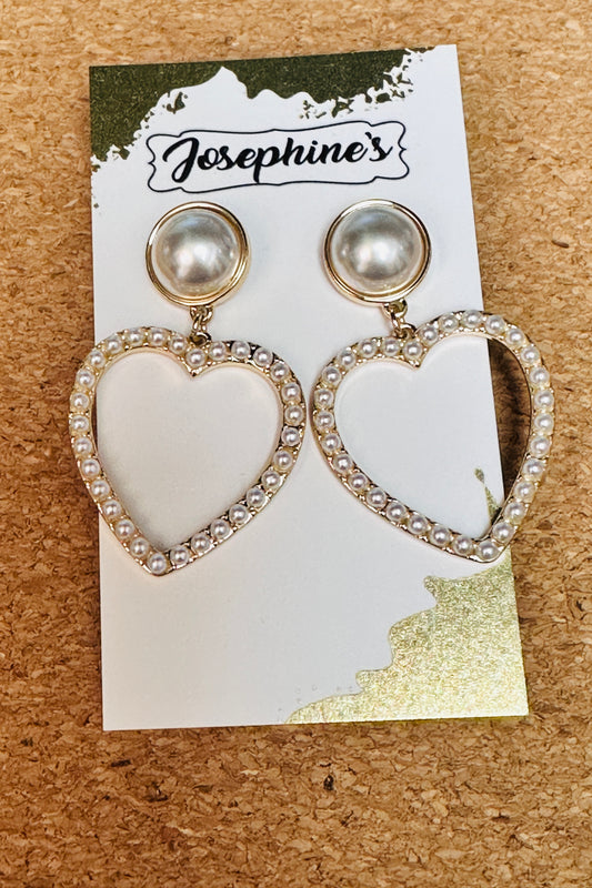 Be Mine Pearl Heart Earring