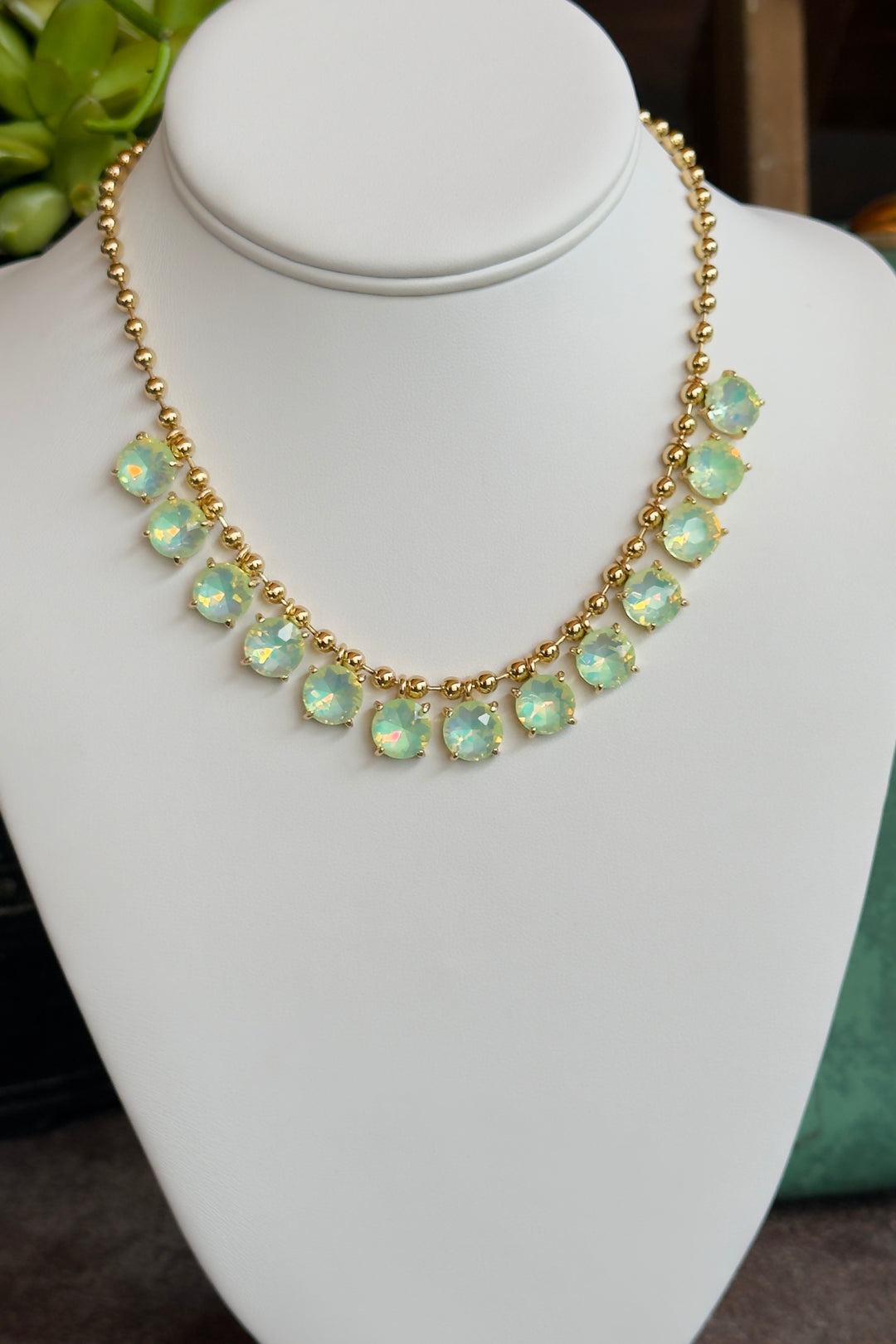 The Cori Crystal Necklace – Soft Mint Green