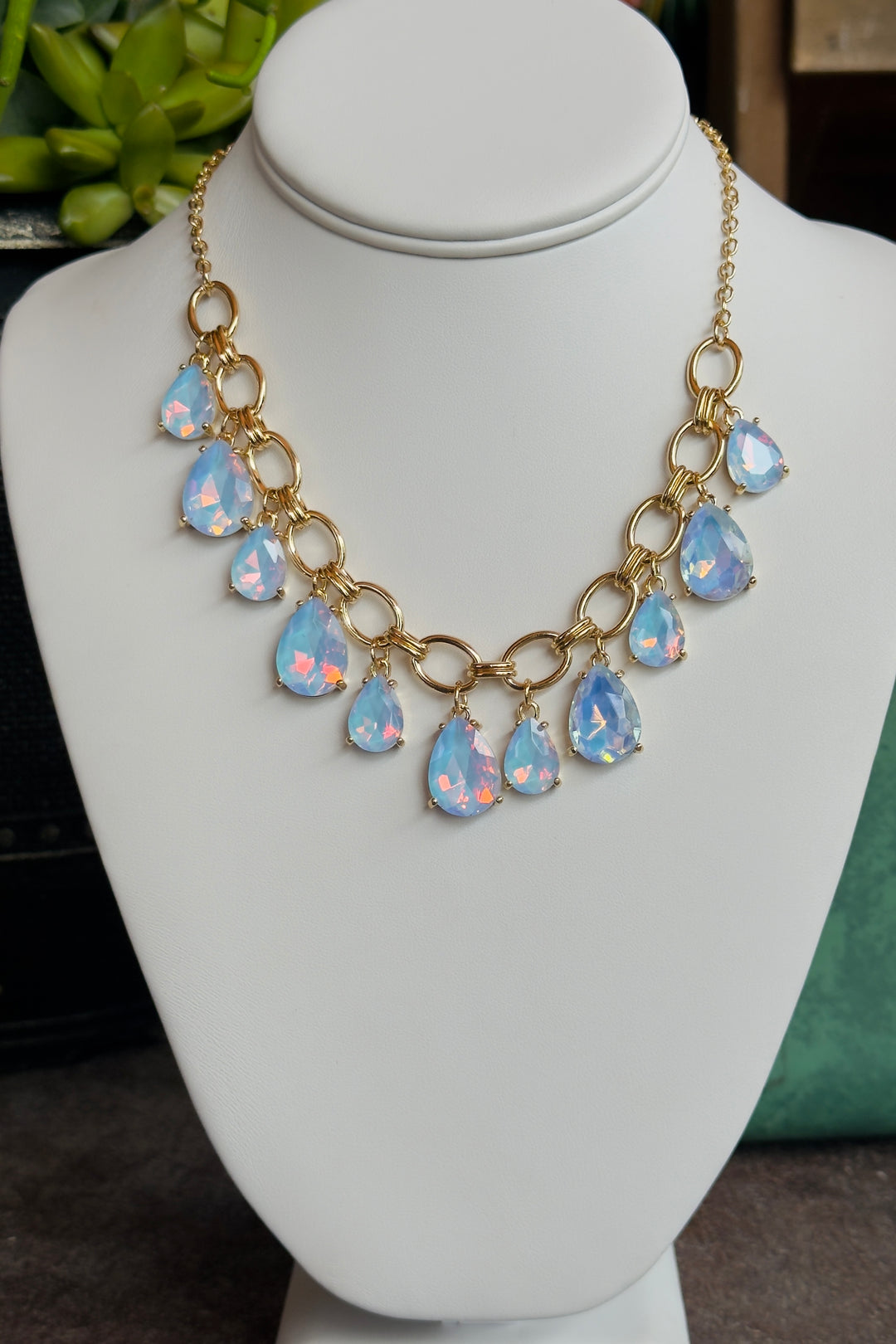 The Ava Necklace – Opal