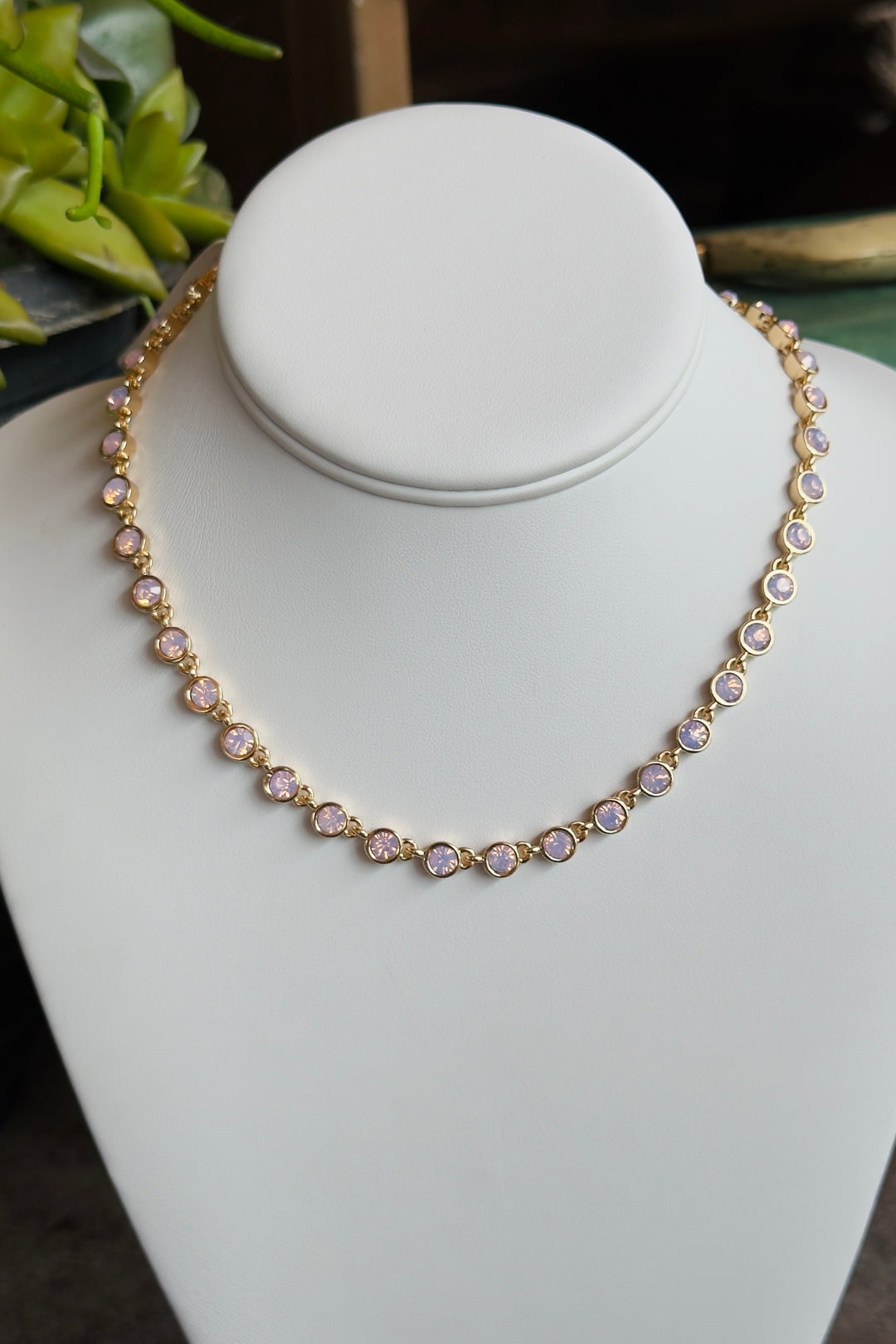 The Riviera Necklace – Blush Pink