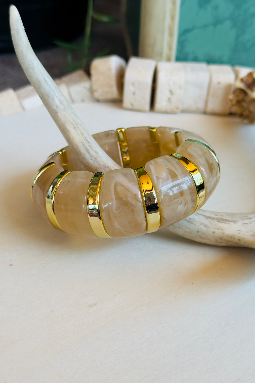 The Bayview Bracelet – Sandstone