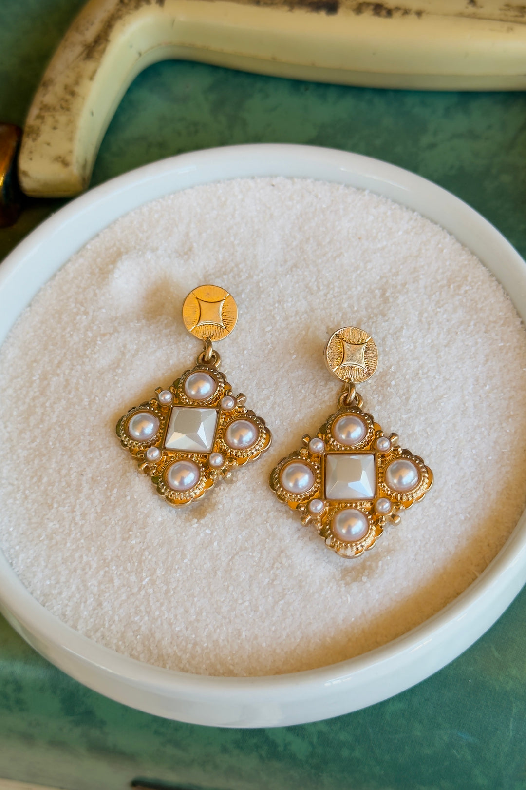 The Eleanor Pearl Statement Earrings