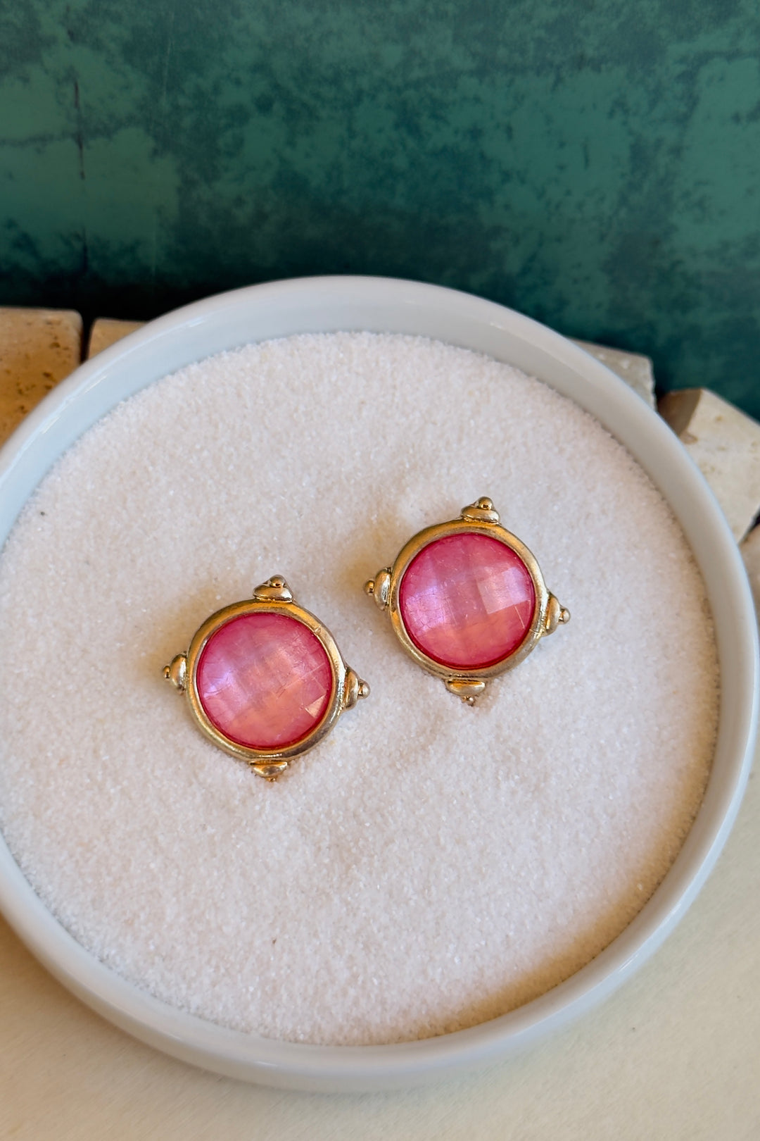 The Valen Court Stud Earrings – Blush