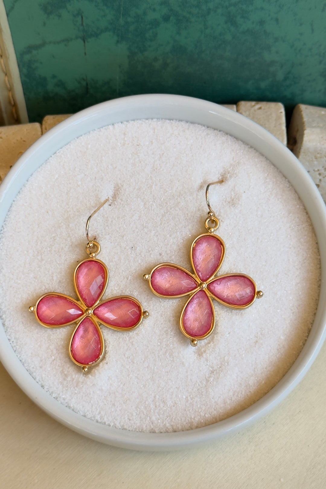 The Valen Court Clover Earrings – Blush