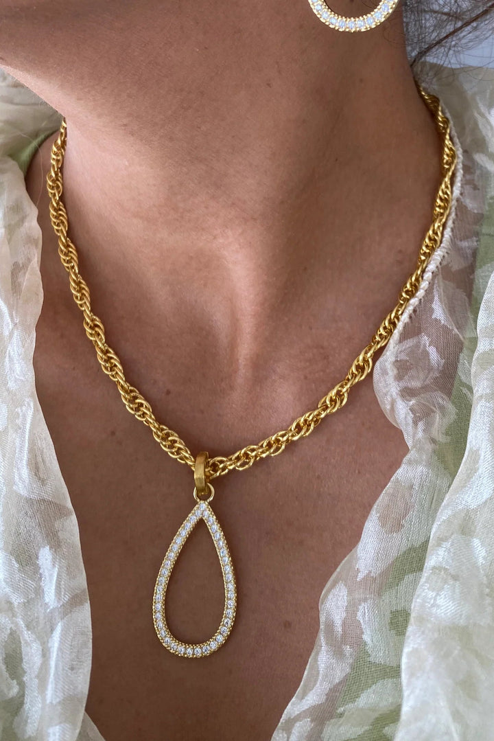 Betty Carre Chillon Etoile Necklace