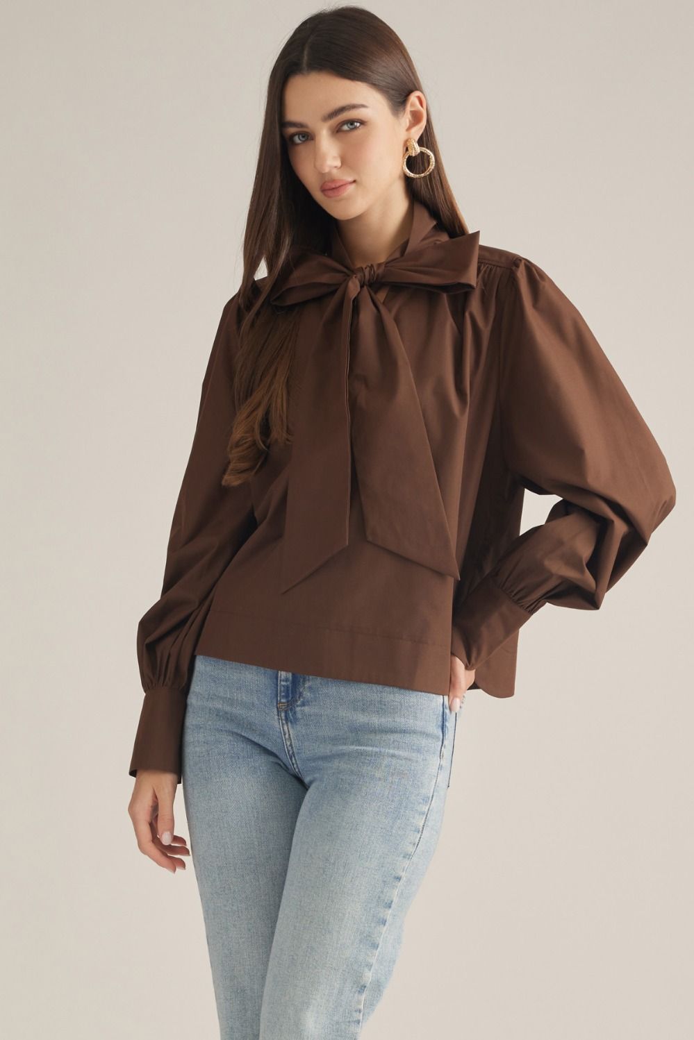 The Delaney Tie Neck Top – Chocolate