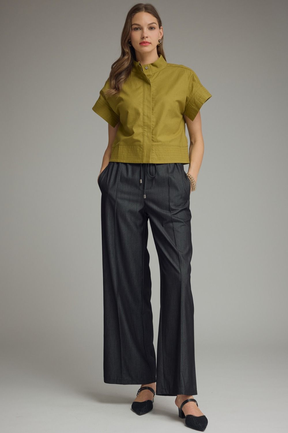 The Harper Linen Top - Olive